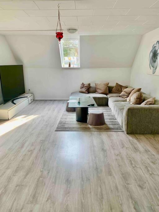 Big Villa In Stege Near Mons Klint With Trampolin Εξωτερικό φωτογραφία